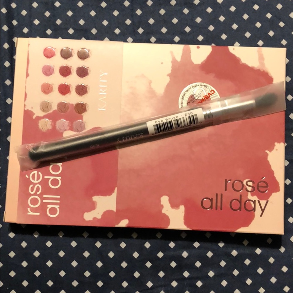 Eyeshadow palette